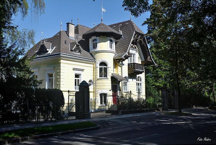 Villa Nova - Hotel Garni Waidhofen an der Ybbs Eksteriør bilde